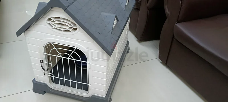 منزل صغير لطيف لكلب أليف، صغير63233130635139113