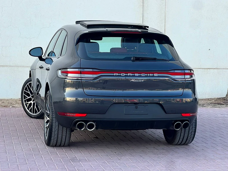 PORSCHE MACAN 2.0L TURBO - FULL OPTION - GCC SPECS - FULL SERVICE HISTORY - ACCIDENT FREE -63169443475202114