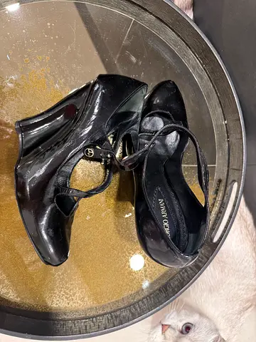 Giorgio Armani women 38.5