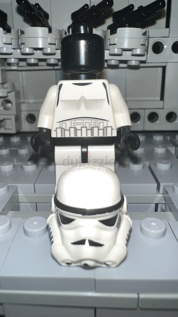 Lego Star Wars sw0036b Stormtrooper with a black head minifigure63227280170754112
