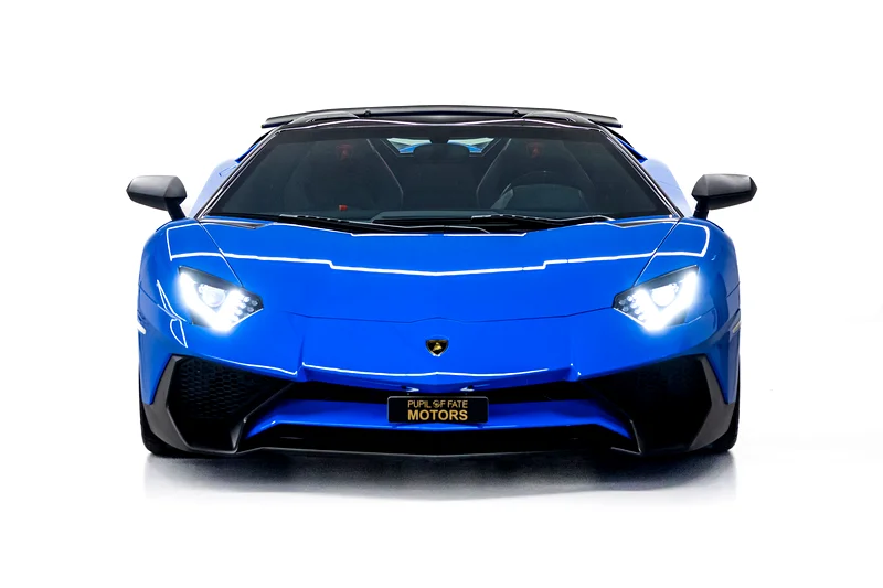 2016 Lamborghini Aventador SV - GCC Spec63176170261250112
