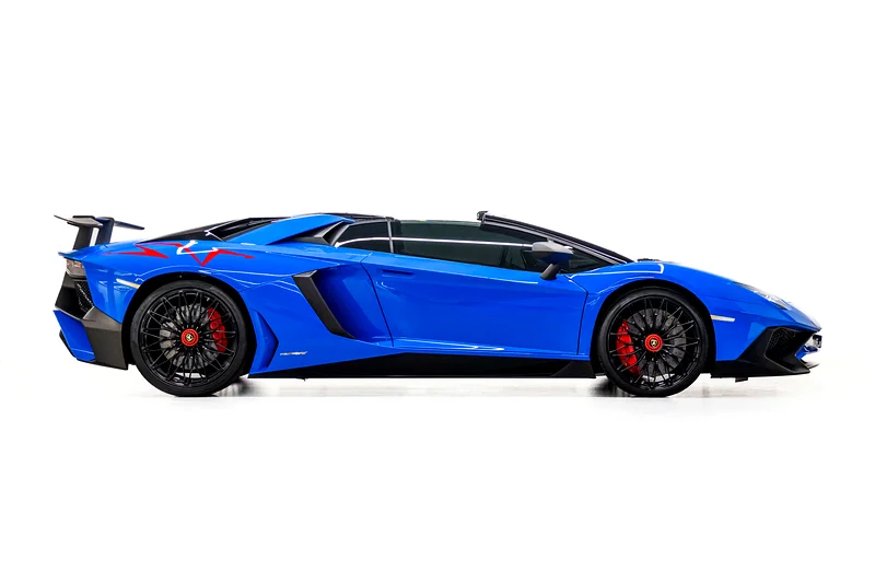 2016 Lamborghini Aventador SV - GCC Spec63176170261250114