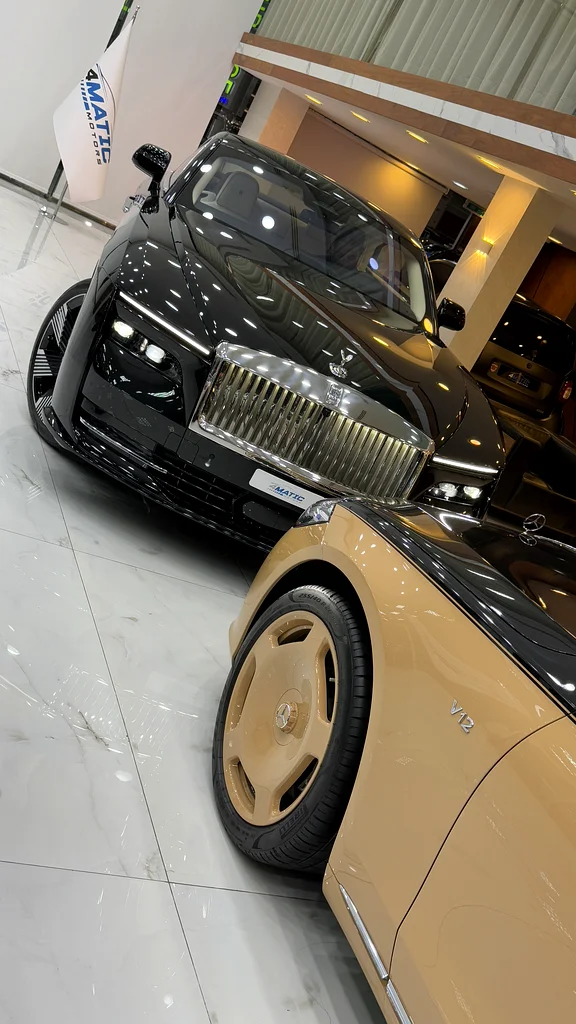 رولز رويس سبكتير63223815761922114