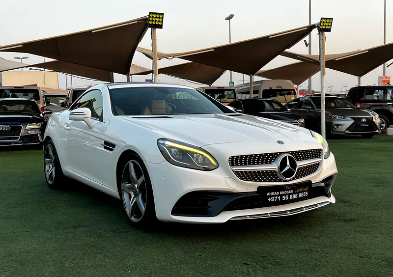 (2018) مرسيدس SLC200 //AMG// خيار كامل لدول مجلس التعاون الخليجي - حالة ممتازة-63165225877505113