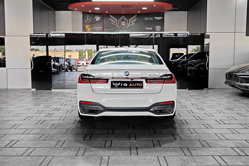 2,850 درهم شهريًا | BMW 730Li موديل 2021 بباقة M-Sport | ضمان مميز | مجهزة بالكامل | كيلومترات قليلة | دول مجلس التعاون الخليجي63229279965825114