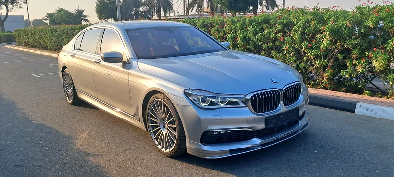 بي إم دبليو أوريجينال ألبينا 47000 كم بي7 ثنائي التوربو 600 حصان خليجي في8 4.4 لتر 2018 + سجل صيانة من بي إم دبليو أ.ج.م.ك + ضمان سنتين63160610651265112