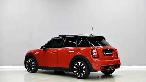 صورة 4 لـ 2021 MINI COOPER