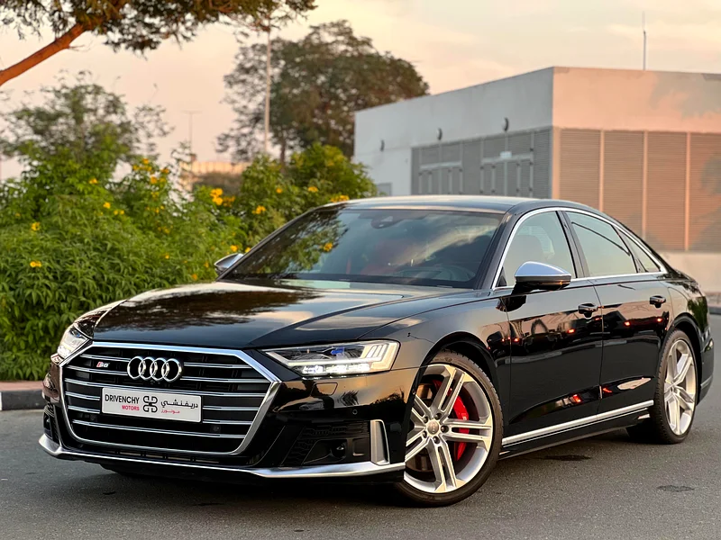 Audi S8 Gcc under warranty63225699654914112