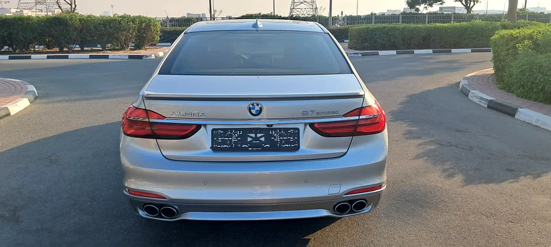 بي إم دبليو أوريجينال ألبينا 47000 كم بي7 ثنائي التوربو 600 حصان خليجي في8 4.4 لتر 2018 + سجل صيانة من بي إم دبليو أ.ج.م.ك + ضمان سنتين63160610651265114
