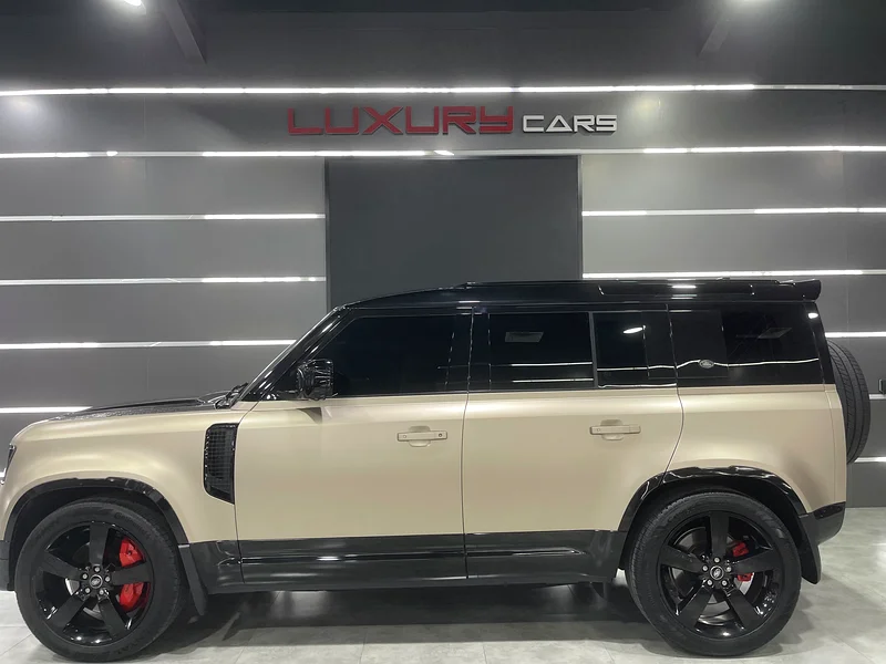 لاند روفر ديفندر HSE P400 V6 موديل 2023، وكالة الخليج المتكاملة، ضمان شامل مع خدمة العقد63227254748929112