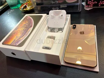 Iphone xs max 256 GOLD COLOR