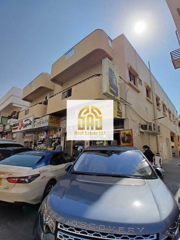 1 Bedroom Hall Flat In Jaffiliya Behind Al Hana Center Near Emirates Co-op Super Market Opp Baker M