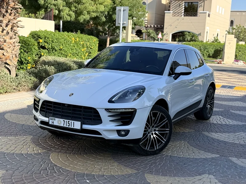 Porsche Macan S V6 Full Option White Low Mileage In Excellent Condition63169917289602112