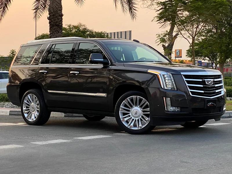 1 WEEK DROP PRICE OFFER -CADILLAC ESCALADE PLATINUM VIP 2018 FULL SERVICE HISTORY63231636373249111