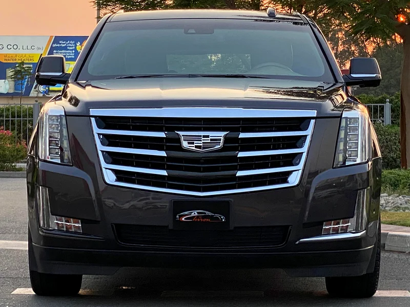 1 WEEK DROP PRICE OFFER -CADILLAC ESCALADE PLATINUM VIP 2018 FULL SERVICE HISTORY63231636373249113
