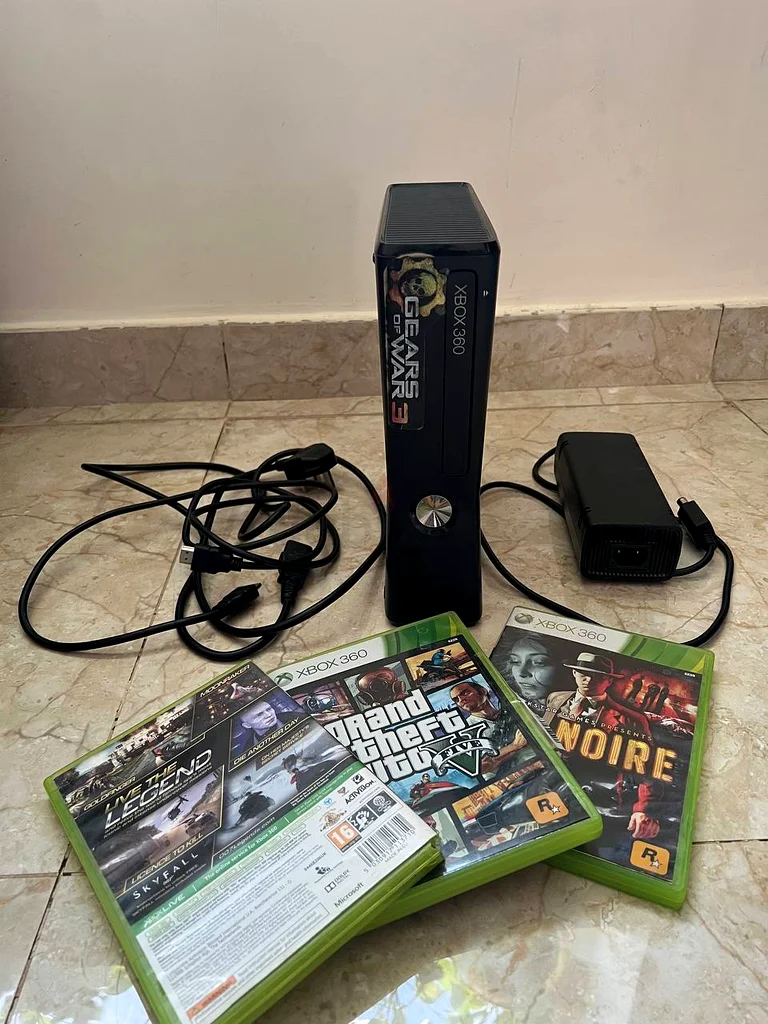 Microsoft Xbox 360 S 250GB63204867118081111