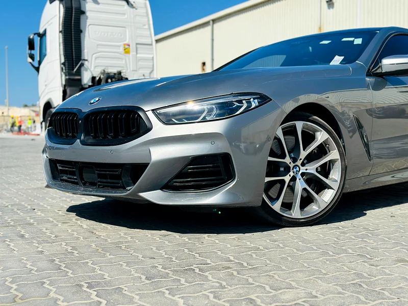 سيارة BMW 840i رباعية الأبواب موديل 2023 للبيع63162465296641112