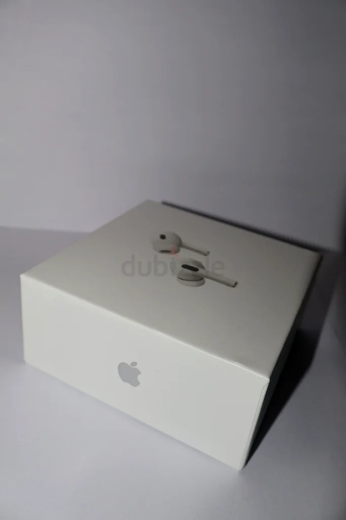 إيربودز أبل63221856956673110