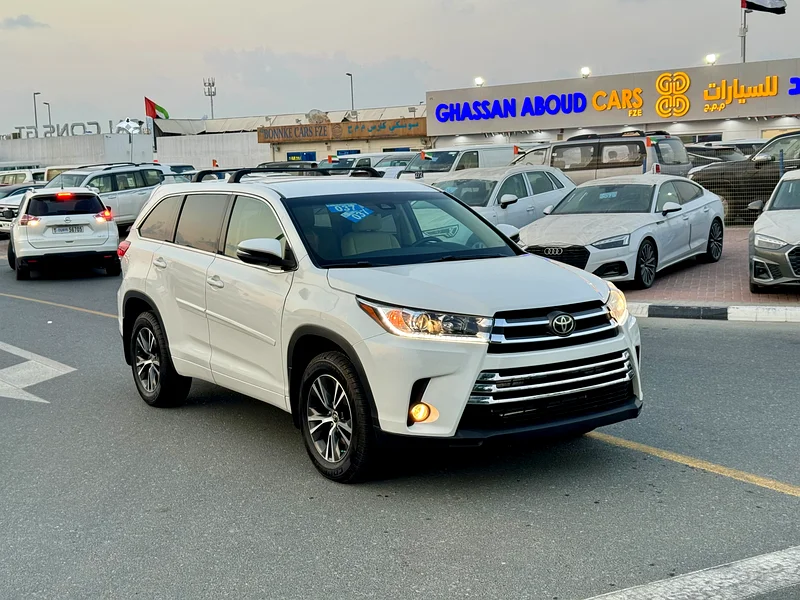 2018 TOYOTA HIGHLANDER 4x4 MID OPTION US SPEC63165692891265117