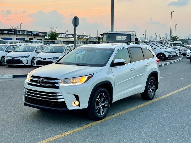 2018 TOYOTA HIGHLANDER 4x4 MID OPTION US SPEC63165692891265112