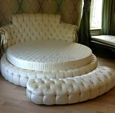 Tornado Round bed set