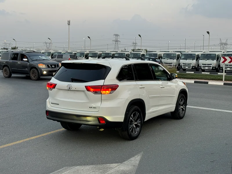 2018 TOYOTA HIGHLANDER 4x4 MID OPTION US SPEC63165692891265113