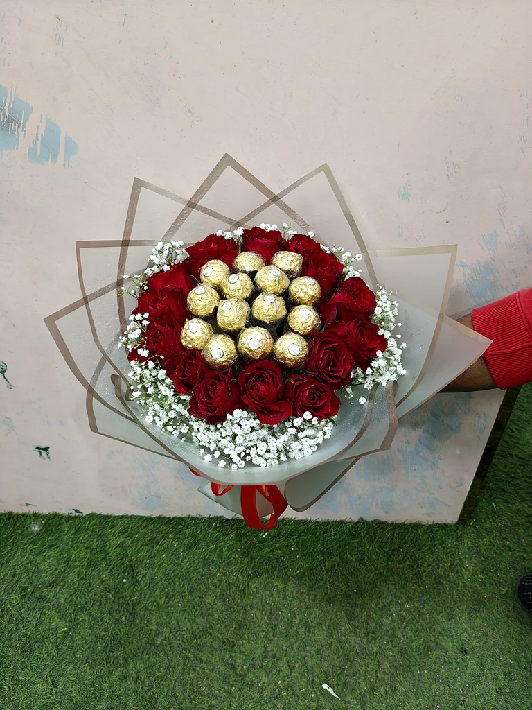 هدية باقة زهور لعيد الحب63172209787009111