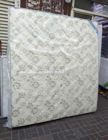 200x200cm King size medical mattress 20cm thickness for sale. Fast delivery