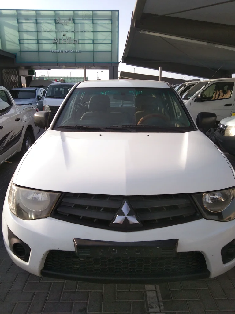Mitsubishi L200 2013632253099025931128