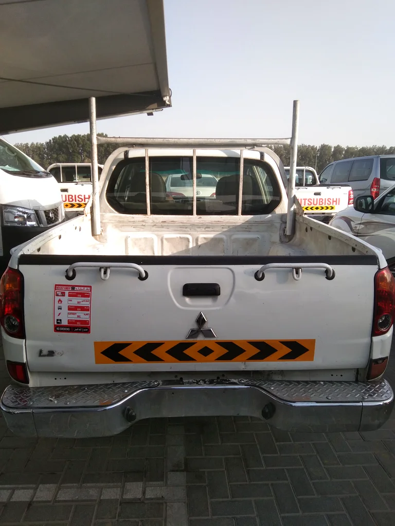 Mitsubishi L200 201363225309902593111