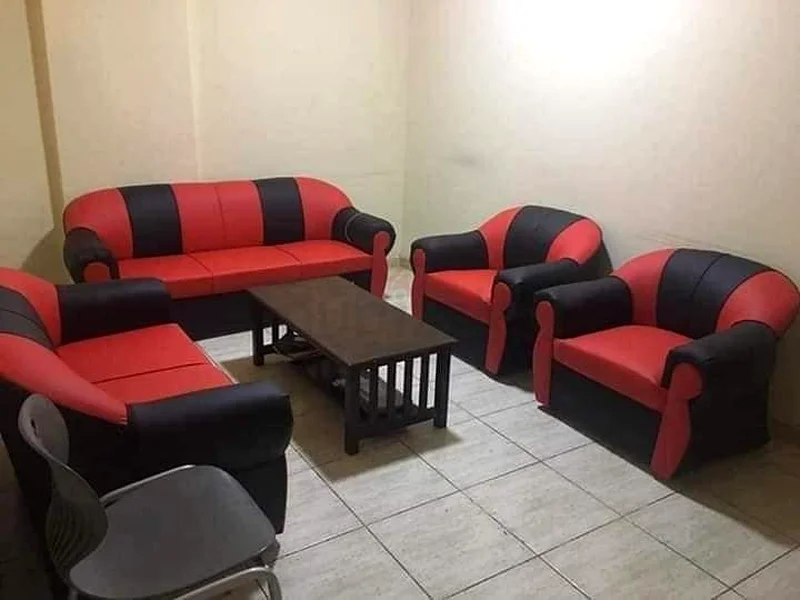 أريكة جديدة للبيع بمقاعد 7 3+2+1+163186271550081110
