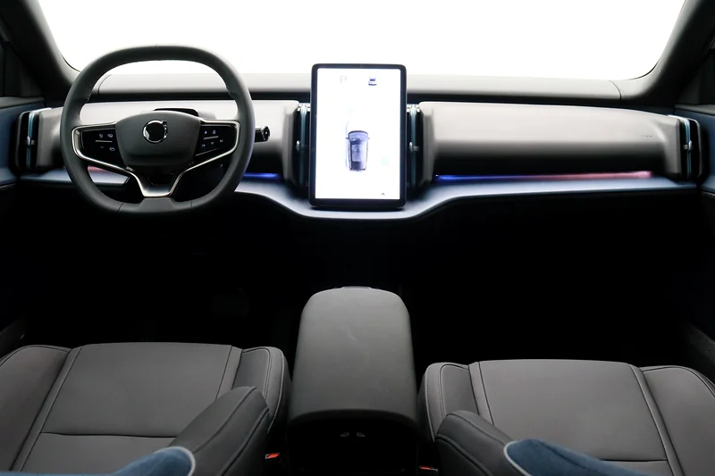 2024 VOLVO EX30 PLUS - Certified by Al Futtaim63134495815171113