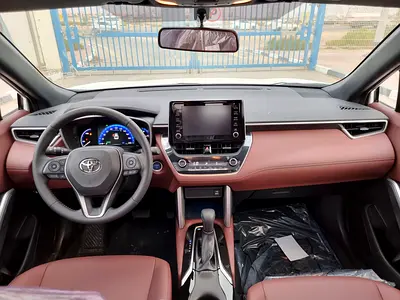 صورة 15 لـ 2024 Toyota COROLLA CROSS