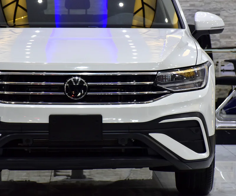 AED 1,081 EMi for 5Yrs | Volkswagen Tiguan 4Motion ( 2024 Model ) American Specs63223818022659112