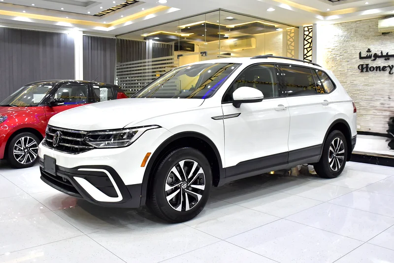 AED 1,081 EMi for 5Yrs | Volkswagen Tiguan 4Motion ( 2024 Model ) American Specs63223818022659111