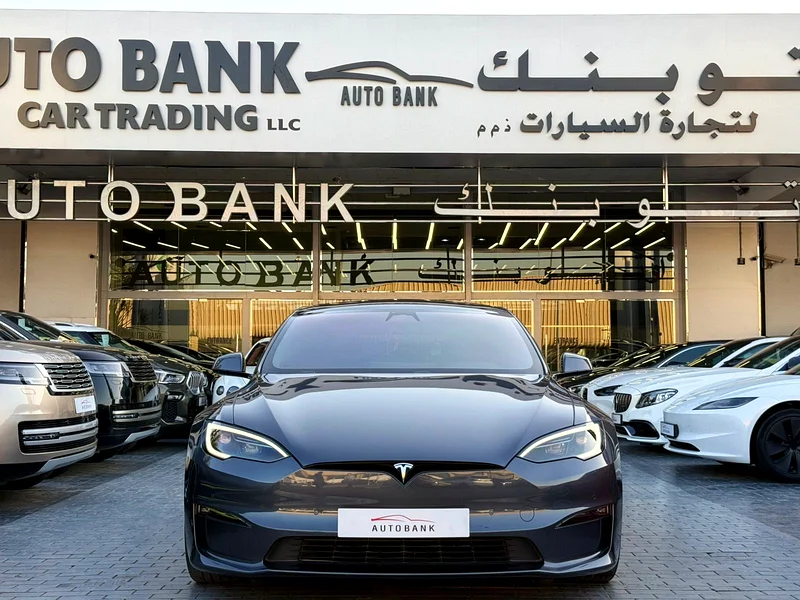 TESLA MODEL S - MODEL 2023 - GCC SPECS - UNDER WARRANTY + SERVICE - NO ACCIDENT OR PAINT63134498006402111