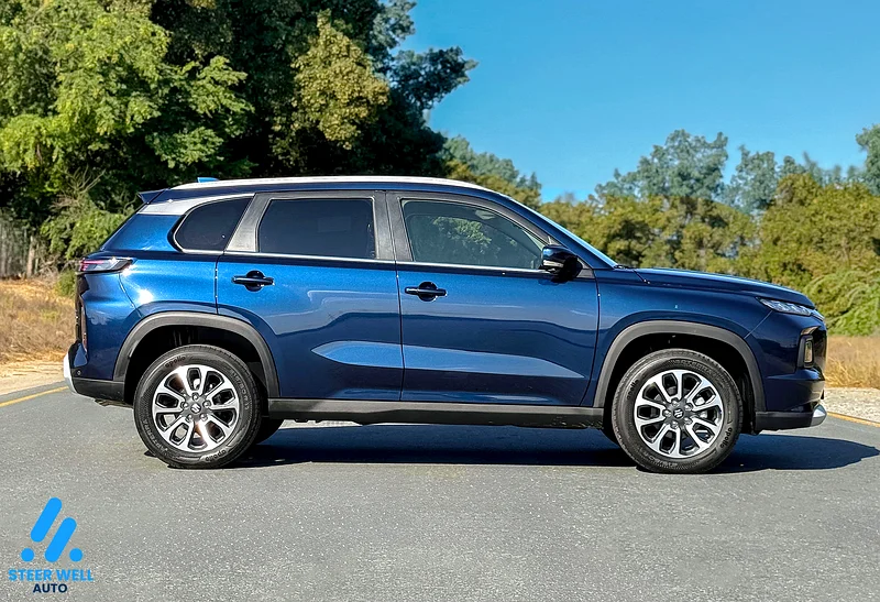 2024 Suzuki Grand Vitara GLX 1.5L Dual Jet 4WD Hybrid - Panoramic Sunroof - Book Now!63135973956225113