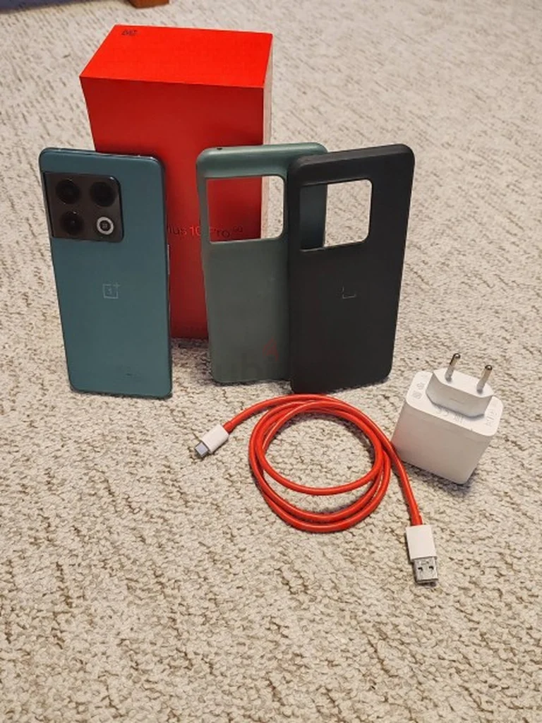 ONE PLUS 10 PRO 128 GB STORAGE 8 GB RAM62931682849666112