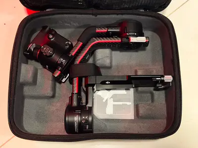 DJI RS 2 Pro Edition - Carbon Fiber