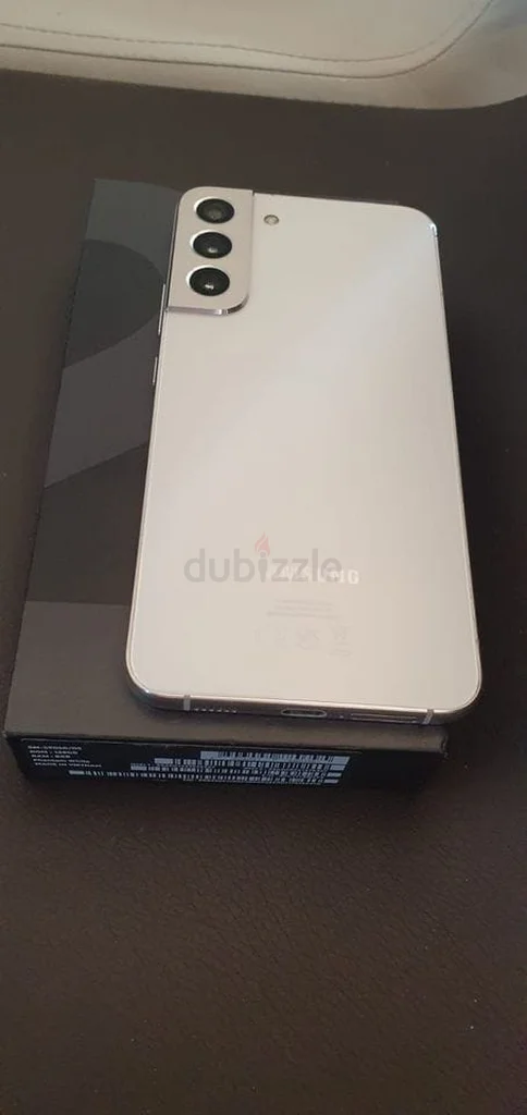 Samsung s22 plus 128 gb storage 8 gb ram62930654735233111