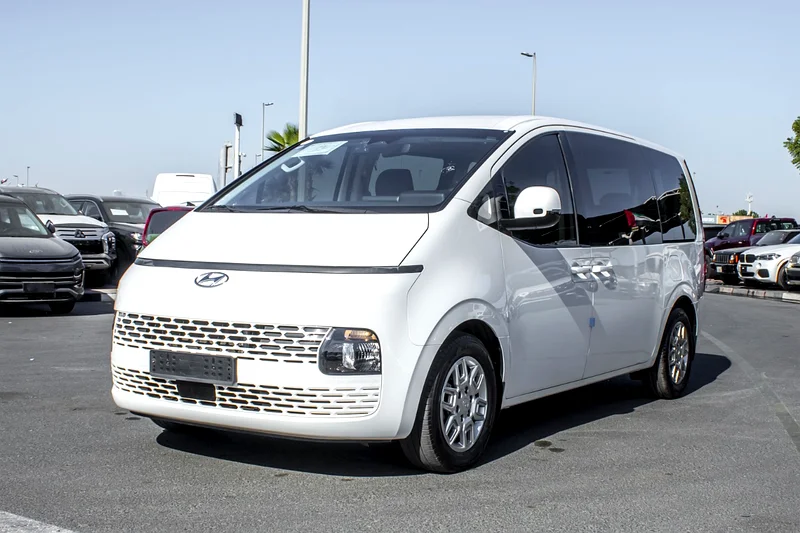 2022 STARIA 2WD TOURER MODERN- 2.2 L Diesel, From Korea, Accident free63151400166019112