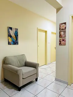 BACHELORS BED SPACE | 10 MINUTES WALK TO BURJUMAN AND ADCB METRO STATION | HAMDAN COLONY | AL KARAMA