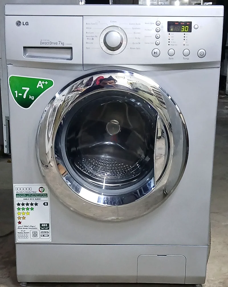 7kg LG Direct drive DD motor Digital inviter silver color good condition Good working63245218443523111