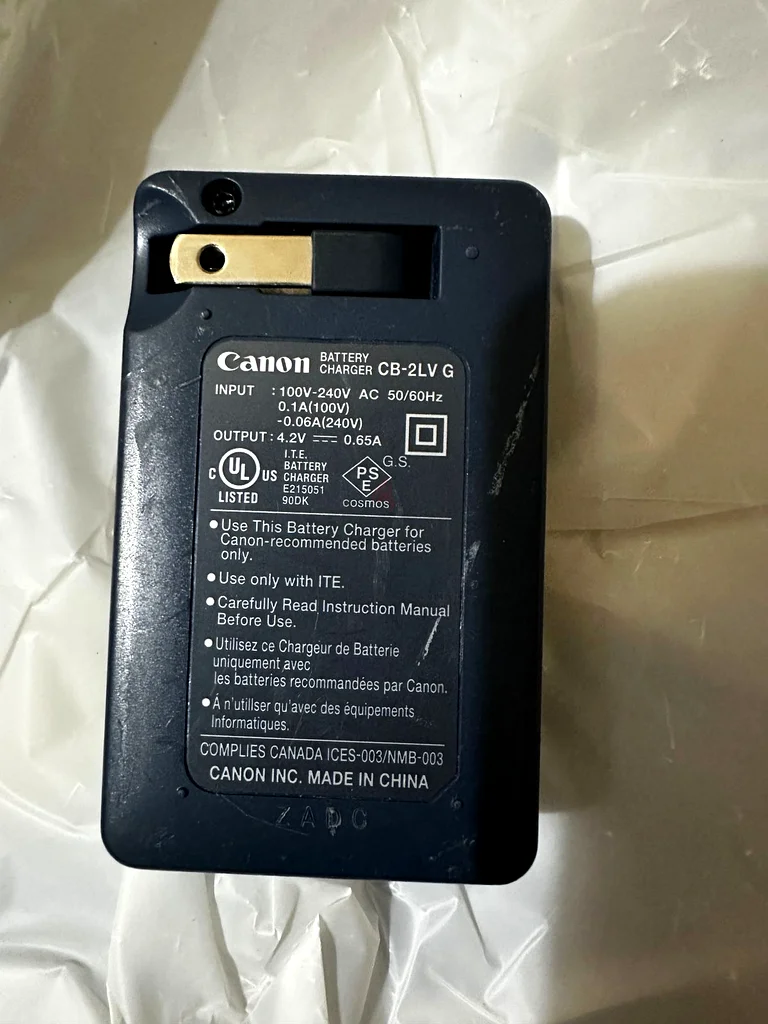 Canon camera battery charger63233642302595111