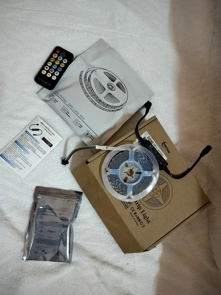 شريط إضاءة LED