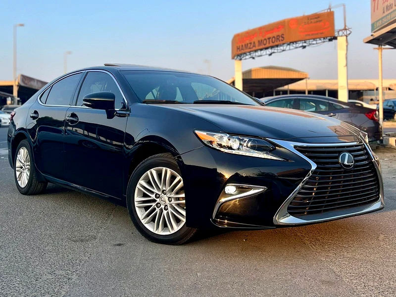 LEXUS - ES 35063225698900994112