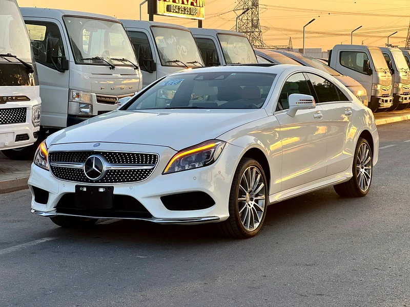 Mercedes Benz CLS400 2016 - 4.5 Auction Grade - Beige Interior - Japan Import - Clean Title63164769463681111