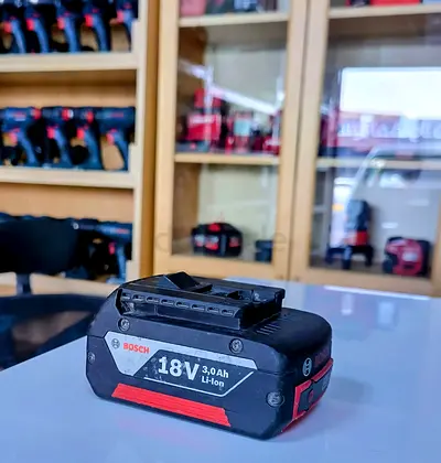 BOSCH 18V/3.0 AH BATTERY
