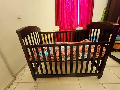 Baby cot