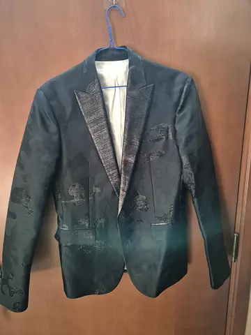 D squared coat size 48